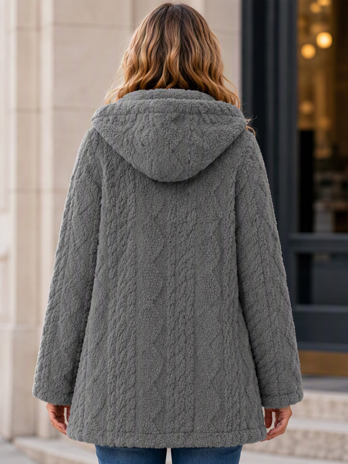 Wendy | Cappotto con cappuccio in maglia testurizzata per donna, caldo e avvolgente