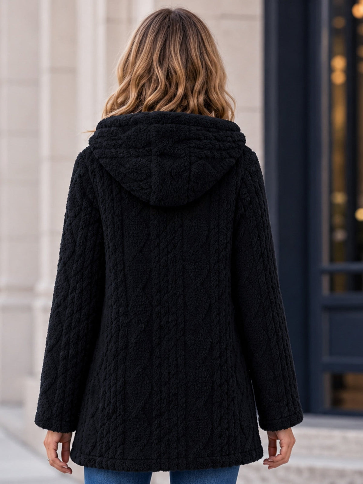 Wendy | Cappotto con cappuccio in maglia testurizzata per donna, caldo e avvolgente