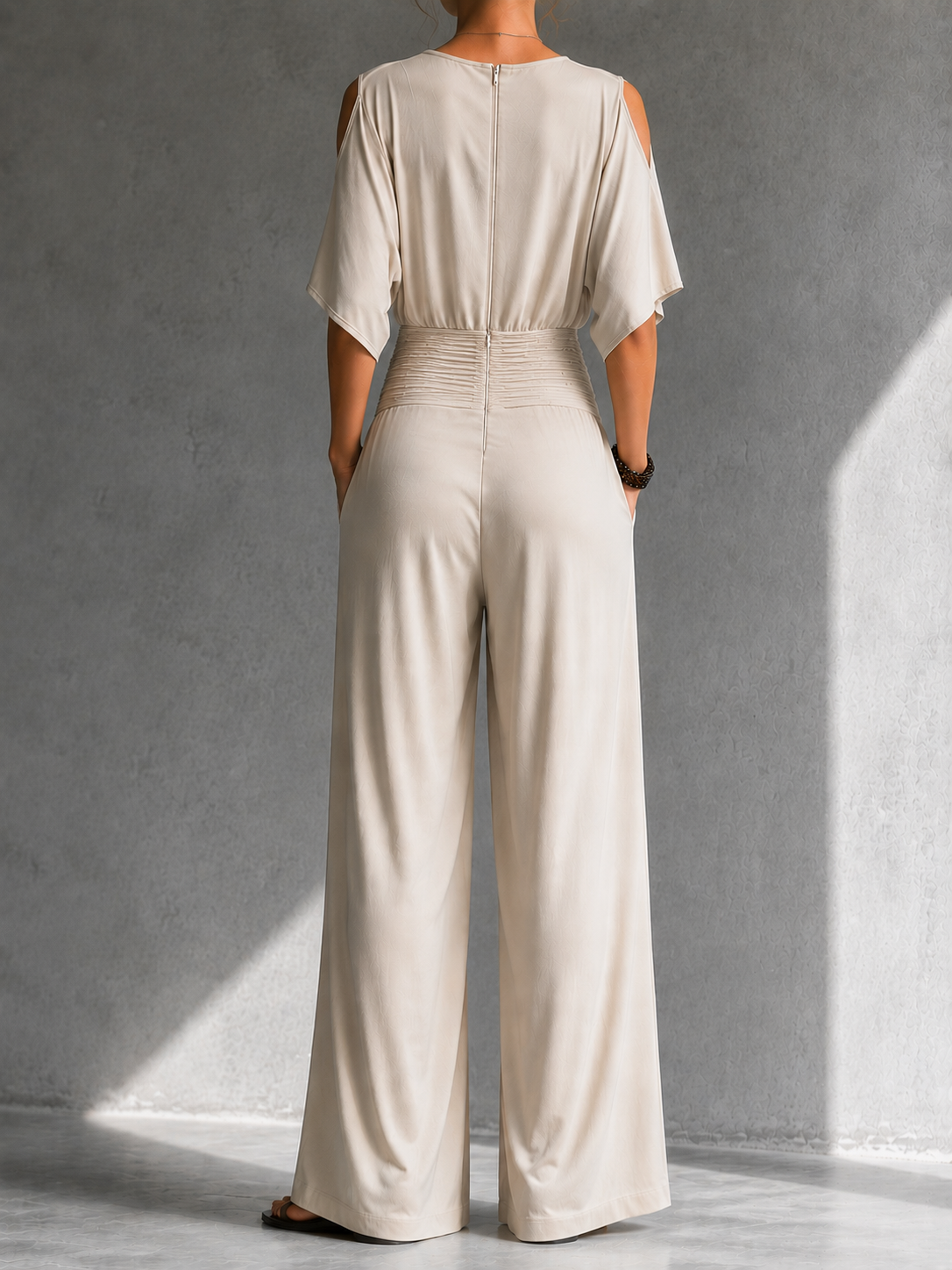 Alia | Completo Elegante con Effetto Incrociato e Gamba Larga