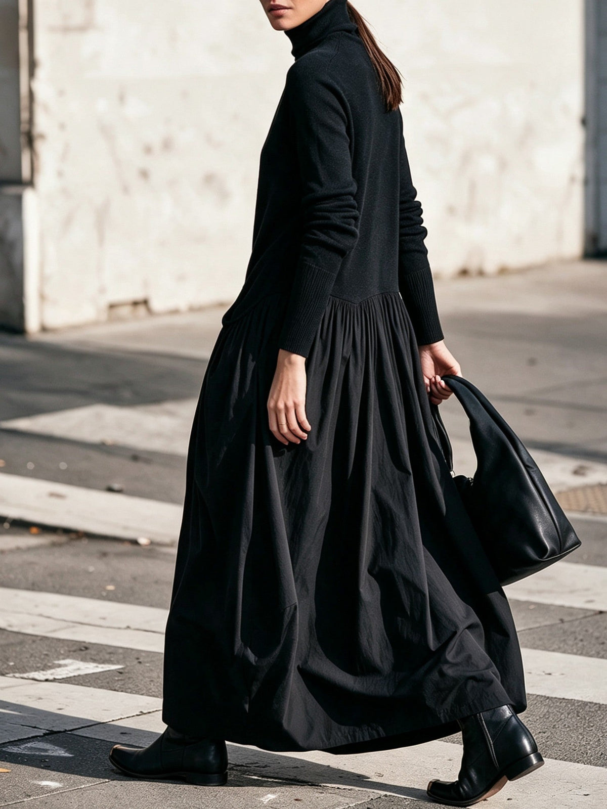 Chiara | Abito elegante oversize con collo alto e tasche decorative