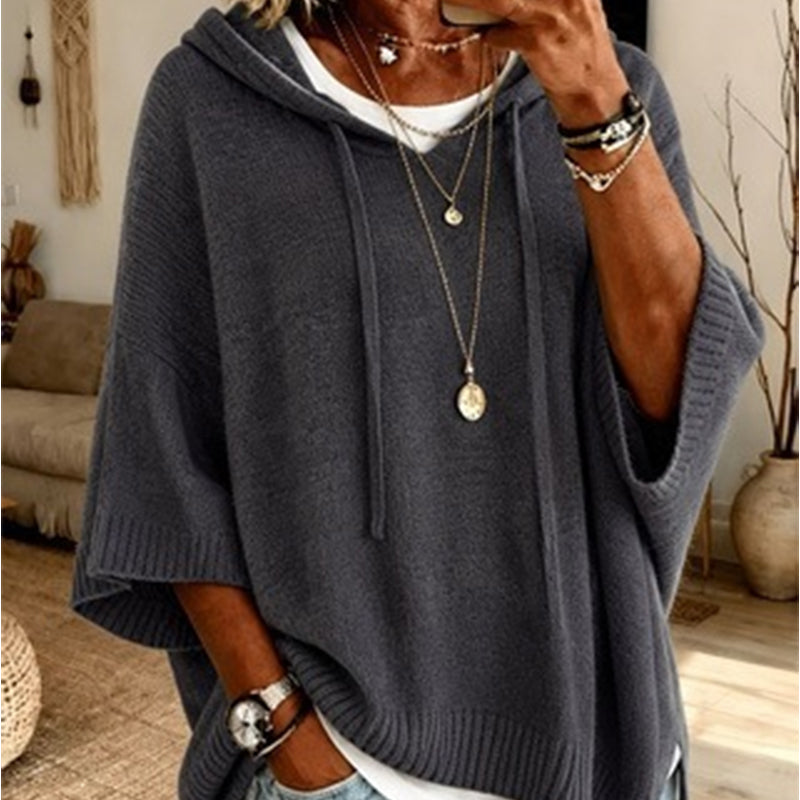 Chloe | Maglione poncho con cappuccio